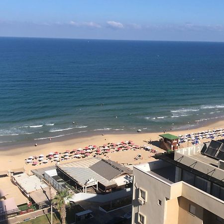תמר על הים Apartment Bat Yam Exterior photo
